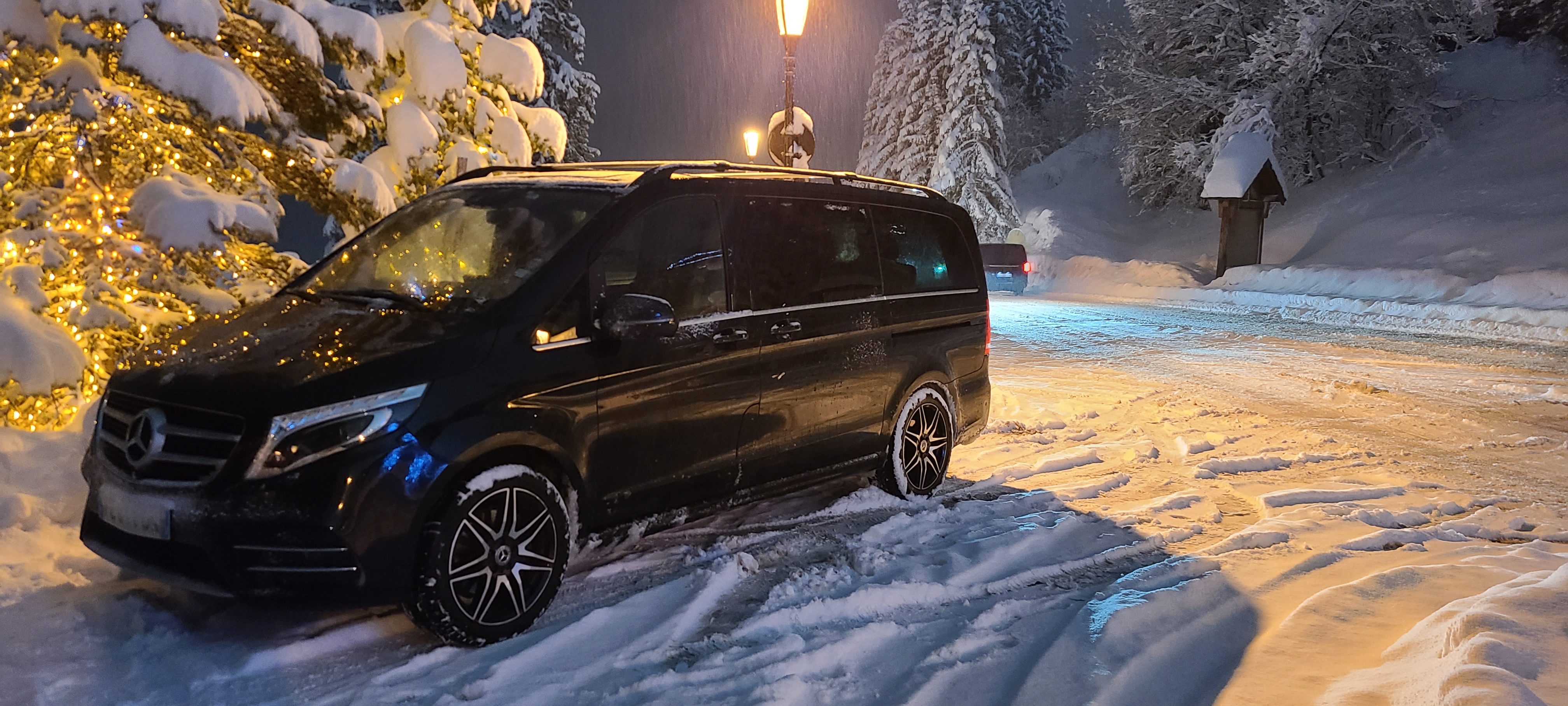 Mercedes Classe V VTC Savoie Driver nuit neige